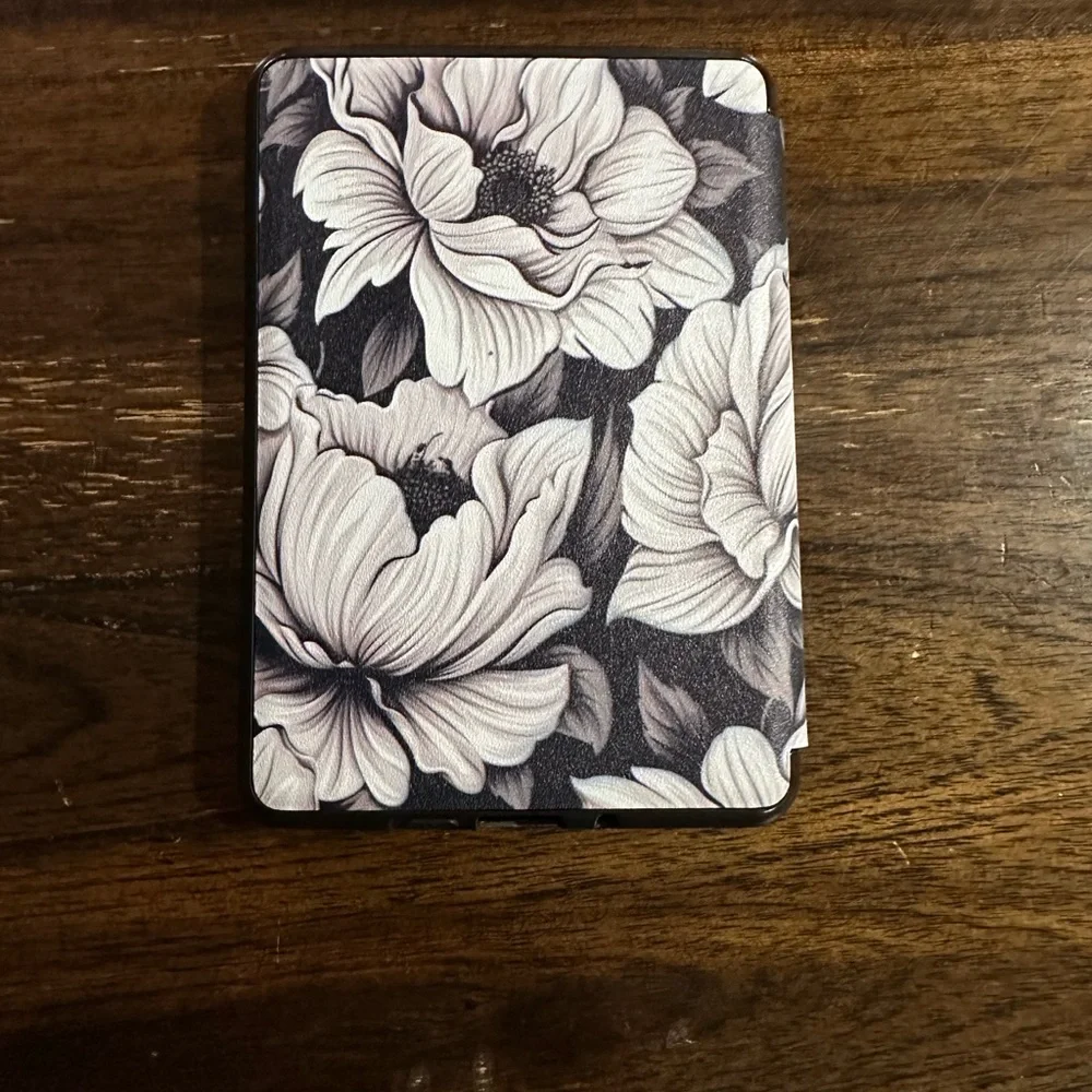 Floral Print Kindle 11 Case